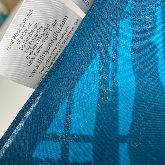 NWOT Thirty-One Scarf Jade Plaid - Picture 4 of 4